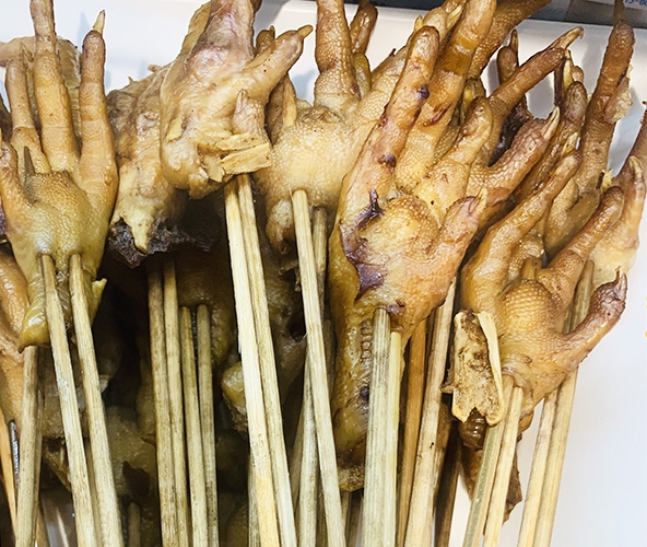 香卤鸡爪串串